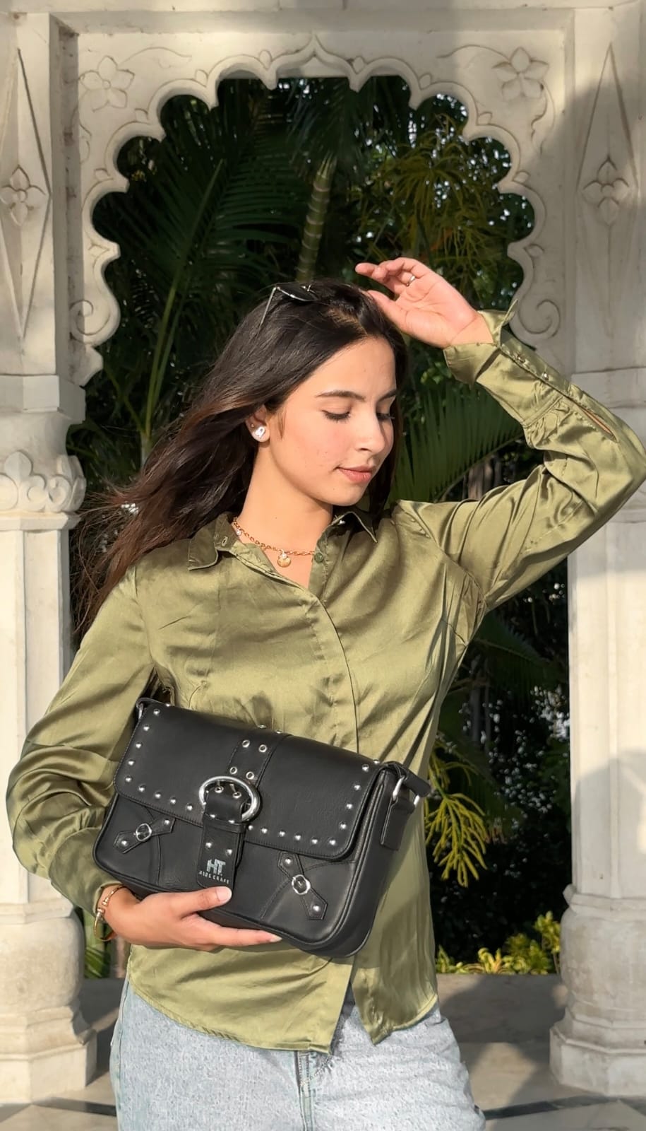 WOMEN HANDBAGS
