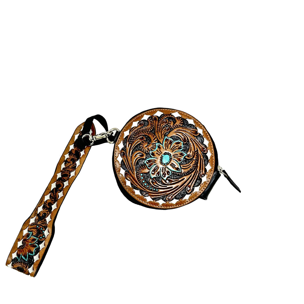 THE OUTLAW (COWGIRL)